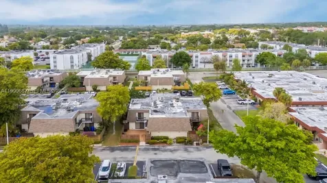 8107 SW 23rd Court North Lauderdale FL 33068