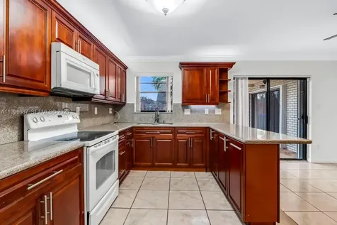 8107 SW 23rd Court North Lauderdale FL 33068