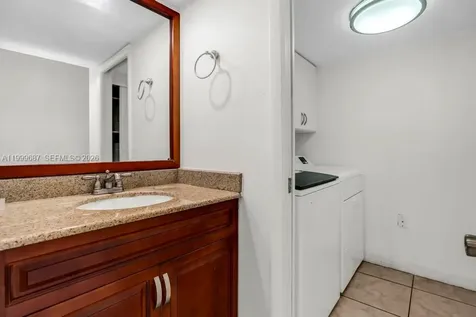 8107 SW 23rd Court North Lauderdale FL 33068