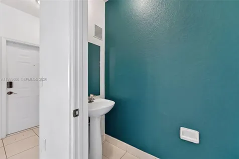 7802 Catalina Circle Tamarac FL 33321