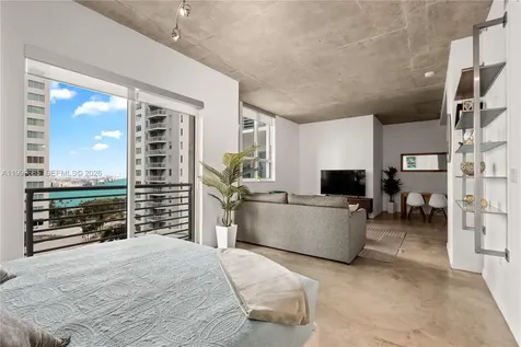 234 NE 3rd Street Miami FL 33132