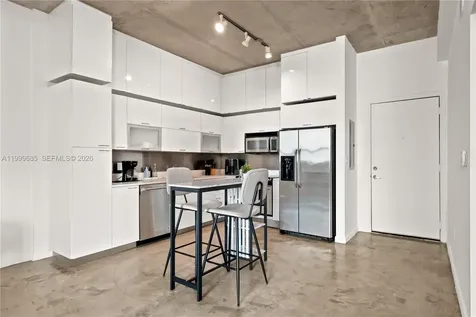 234 NE 3rd Street Miami FL 33132