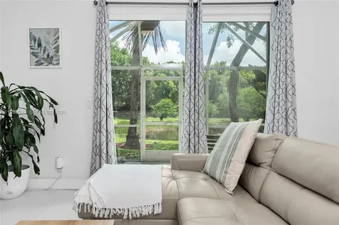 1492 Veracruz Lane Weston FL 33327
