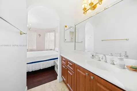 1250 Wiley Street Hollywood FL 33019