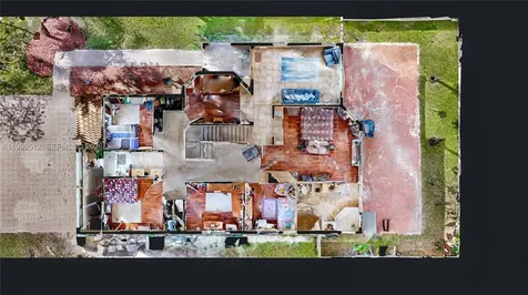 2215 Portofino Avenue Homestead FL 33033