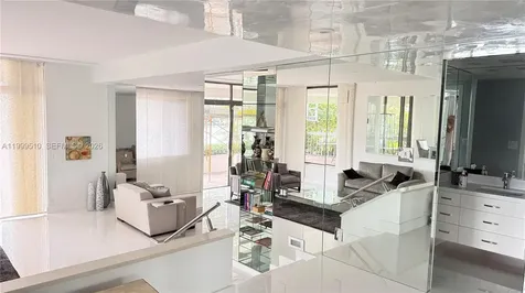19707 Turnberry Way Aventura FL 33180