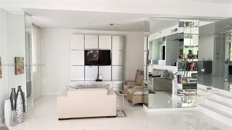 19707 Turnberry Way Aventura FL 33180