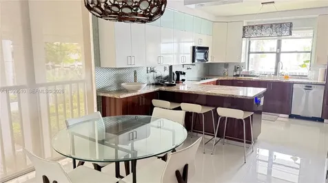 19707 Turnberry Way Aventura FL 33180