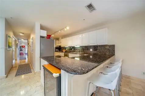 1413 Sunset Harbour Drive Miami Beach FL 33139