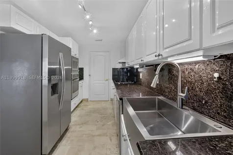 1413 Sunset Harbour Drive Miami Beach FL 33139