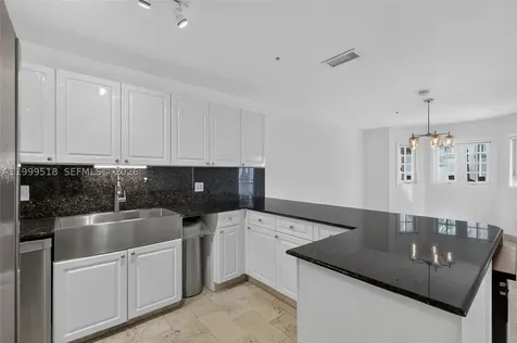 1413 Sunset Harbour Drive Miami Beach FL 33139