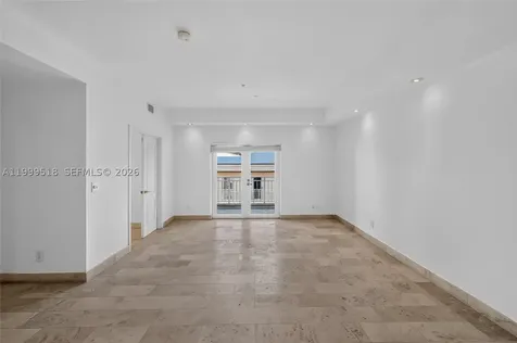 1413 Sunset Harbour Drive Miami Beach FL 33139