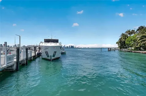 1413 Sunset Harbour Drive Miami Beach FL 33139
