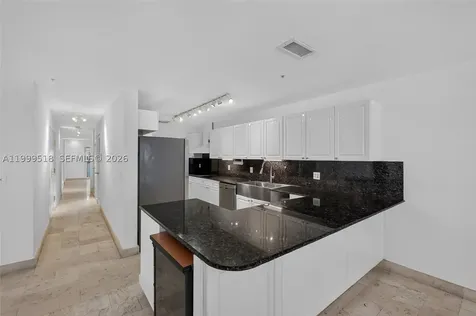 1413 Sunset Harbour Drive Miami Beach FL 33139