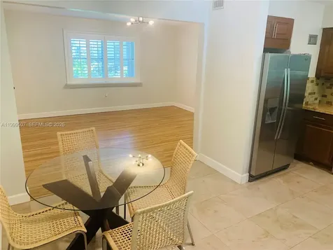5605 SW 80th Street Miami FL 33143