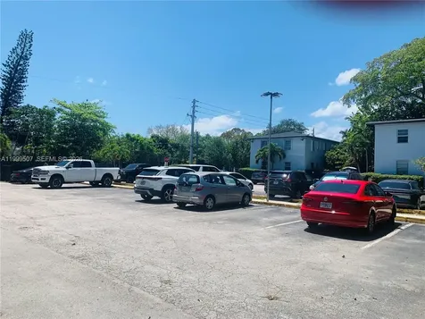 5605 SW 80th Street Miami FL 33143