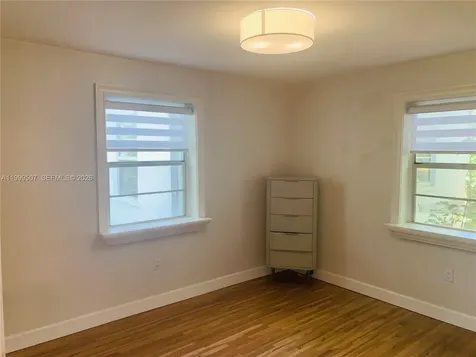 5605 SW 80th Street Miami FL 33143