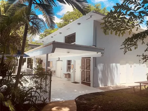 5605 SW 80th Street Miami FL 33143