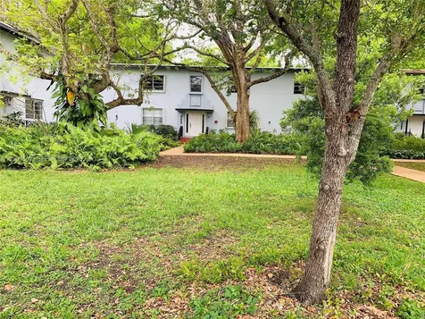 5605 SW 80th Street Miami FL 33143
