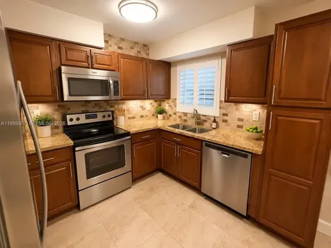 5605 SW 80th Street Miami FL 33143