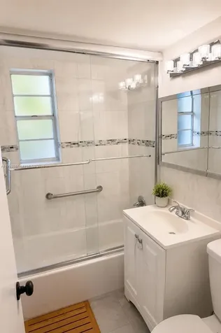 5605 SW 80th Street Miami FL 33143