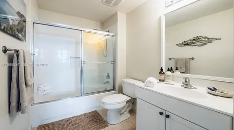 26 Royal Palm Way Boca Raton FL 33432