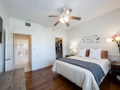 26 Royal Palm Way Boca Raton FL 33432