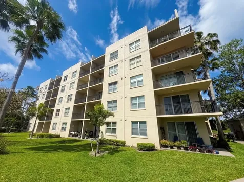 26 Royal Palm Way Boca Raton FL 33432