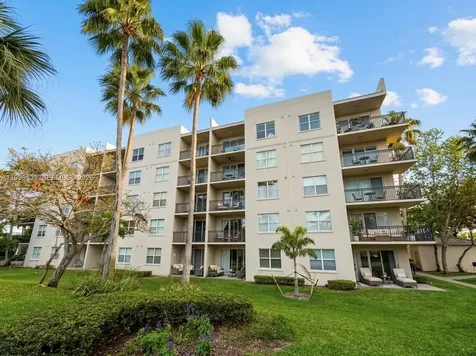 26 Royal Palm Way Boca Raton FL 33432