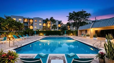 26 Royal Palm Way Boca Raton FL 33432