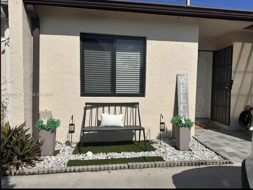 1751 NW 92nd Avenue Pembroke Pines FL 33024
