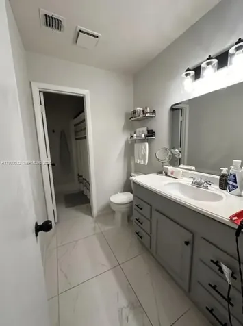 1751 NW 92nd Avenue Pembroke Pines FL 33024