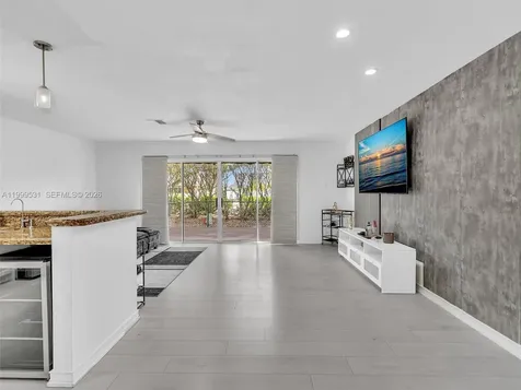 3804 NW 121st Avenue Sunrise FL 33323