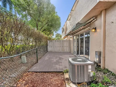 3804 NW 121st Avenue Sunrise FL 33323