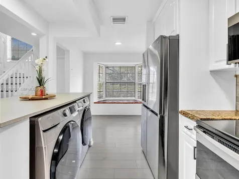 3804 NW 121st Avenue Sunrise FL 33323