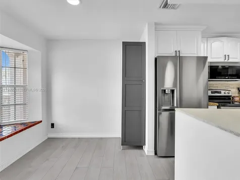 3804 NW 121st Avenue Sunrise FL 33323