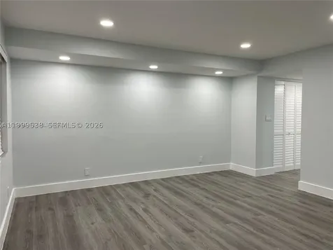 4725 SW 62nd Avenue Davie FL 33314