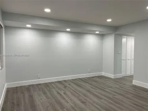 4725 SW 62nd Avenue Davie FL 33314