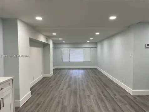 4725 SW 62nd Avenue Davie FL 33314