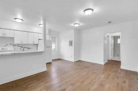 5549 NE Miami Court Miami FL 33137