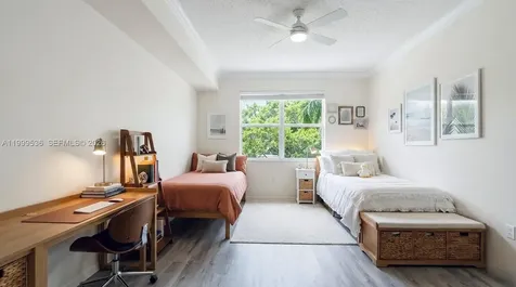 26 Royal Palm Way Boca Raton FL 33432