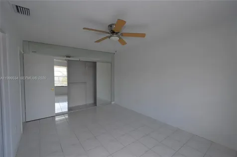9711 NW 4th Lane Miami FL 33172