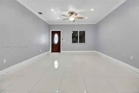 1925 NW 49th Street Miami FL 33142