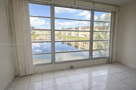 8901 Sunrise Lakes Boulevard Sunrise FL 33322