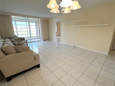 8901 Sunrise Lakes Boulevard Sunrise FL 33322