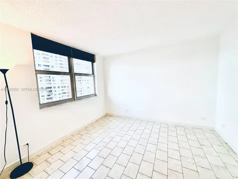 250 174th Street Sunny Isles Beach FL 33160