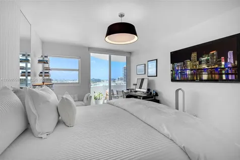 Miami Beach FL 33141