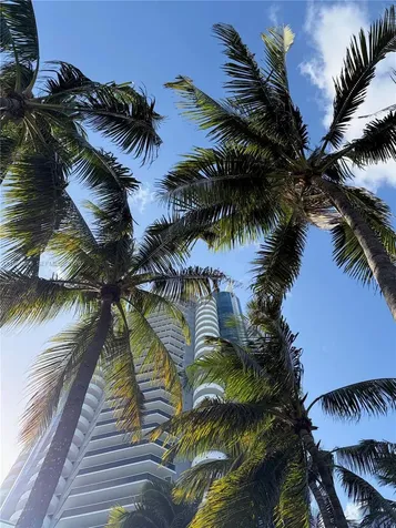 Miami Beach FL 33141