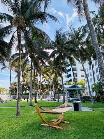 6301 Collins Avenue Miami Beach FL 33141