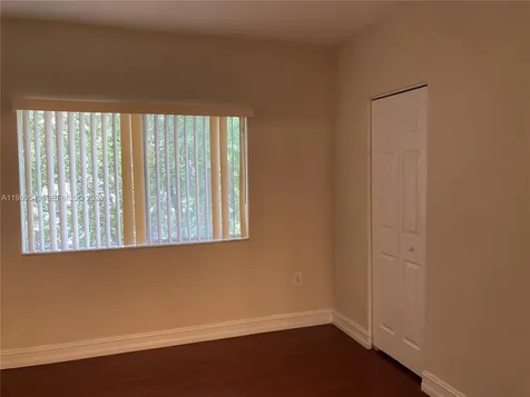 7985 NW 8th Street Miami FL 33126